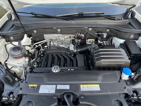 Used 2023 Volkswagen Atlas SE w/ Black Wheel Package image 29