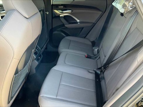 New 2025 Audi Q5 Premium Plus image 17