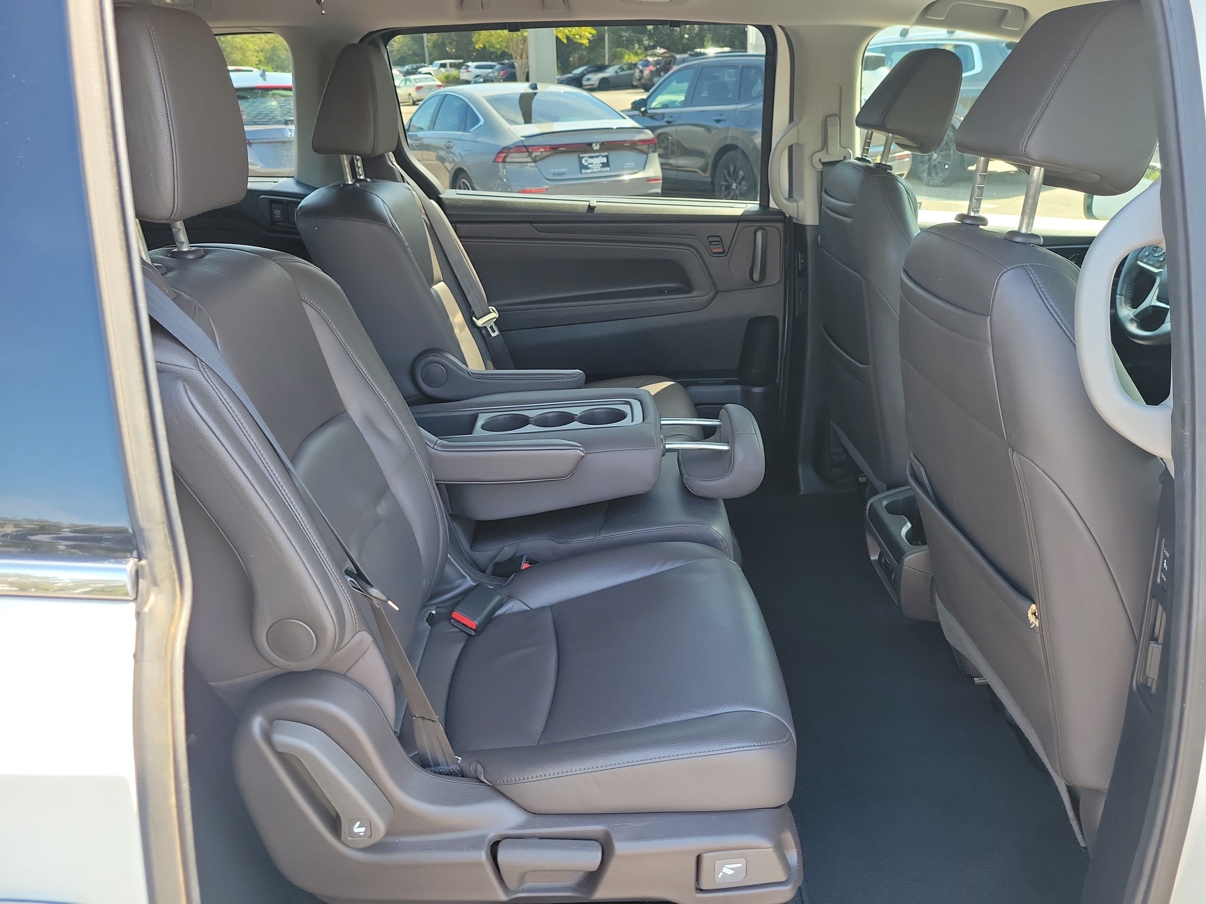 Used 2018 Honda Odyssey Elite image 10