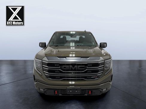 Used 2024 GMC Sierra 1500 AT4 w/ Technology Package AWD/4WD image 8