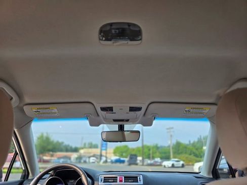 Used 2017 Subaru Legacy 2.5i Premium image 21