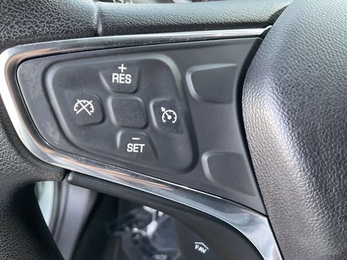 Used 2018 Chevrolet Volt LT image 31