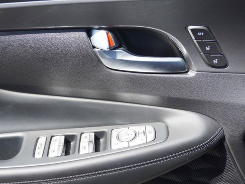 Used 2023 Hyundai Santa Fe Calligraphy image 21