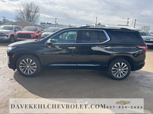Used 2023 Chevrolet Traverse Premier image 43
