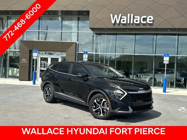 Used 2023 Kia Sportage EX FWD image 1