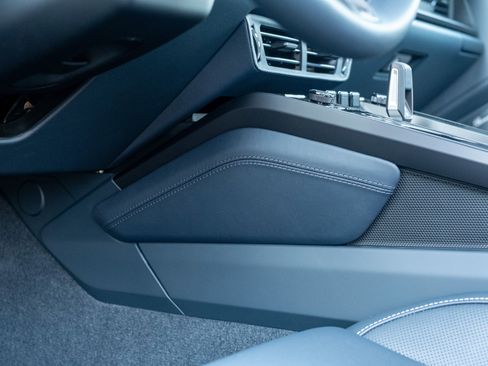 New 2026 Porsche 911 Carrera GTS image 23