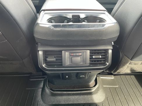 Used 2021 Ford F150 Lariat w/ Equipment Group 502A High image 17