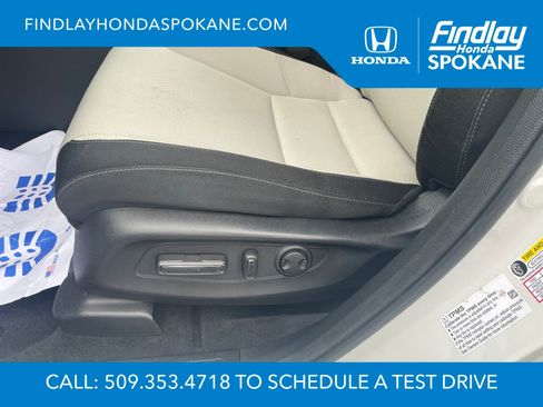 Used 2023 Honda CR-V EX image 9