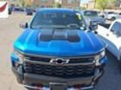 Used 2022 Chevrolet Silverado 1500 ZR2 w/ Technology Package AWD/4WD image 35