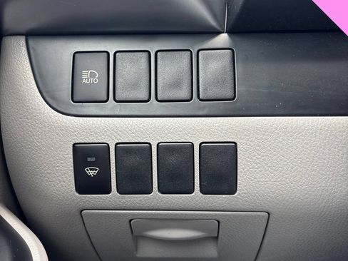 Used 2019 Toyota Highlander LE FWD image 9