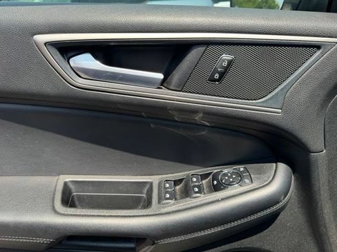 Used 2024 Ford Edge SEL AWD/4WD image 22
