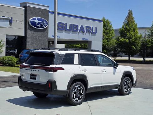 New 2026 Subaru Outback Touring AWD/4WD image 5