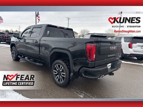 Used 2020 GMC Sierra 1500 AT4 image 9