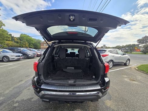 Used 2020 Nissan Pathfinder S AWD/4WD image 27