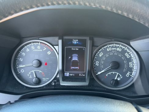 Used 2019 Toyota Tacoma TRD Pro AWD/4WD image 20