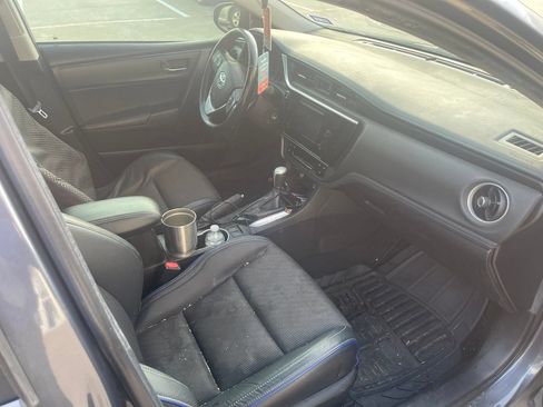 Used 2019 Toyota Corolla SE FWD image 16