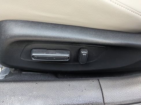 Used 2024 Honda Civic Touring image 16