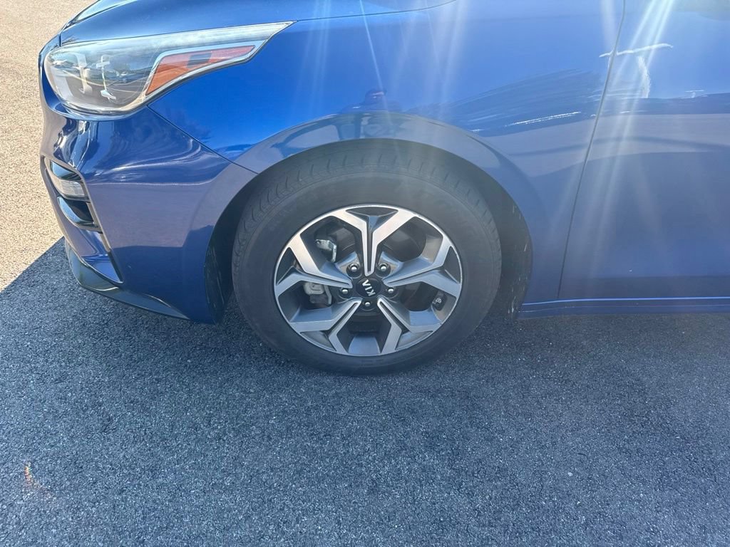Used 2020 Kia Forte LXS FWD image 15