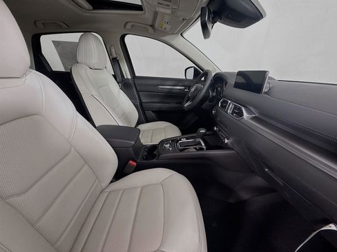 New 2025 MAZDA CX-5 AWD 2.5 S w/ Preferred Package image 42