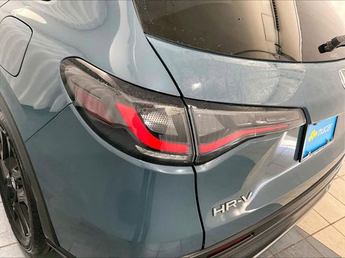 Used 2024 Honda HR-V Sport image 33