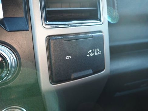 Used 2019 Ford F150 Lariat w/ Equipment Group 502A Luxury AWD/4WD image 34