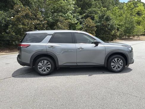 Certified 2024 Nissan Pathfinder S AWD/4WD image 10