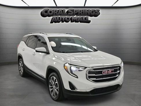 Used 2020 GMC Terrain SLT w/ Preferred Package FWD image 1