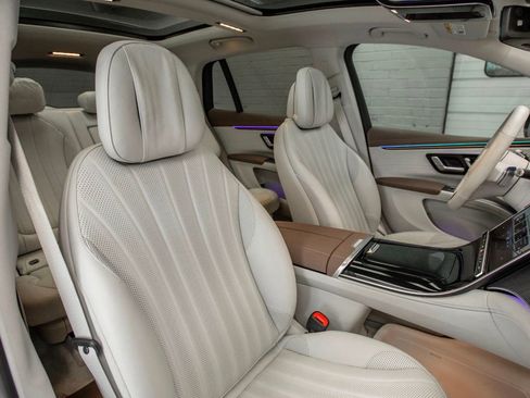 Used 2023 Mercedes-Benz EQS 450+ 4MATIC SUV w/ AMG Line Exterior Package image 22