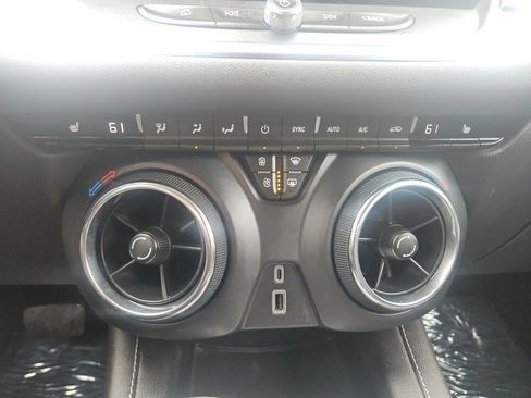 Certified 2024 Chevrolet Blazer LT image 23