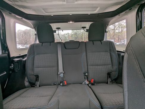 Used 2021 Jeep Wrangler Unlimited Sport image 10