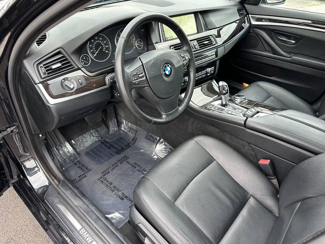 Used 2014 BMW 528i xDrive Sedan AWD/4WD image 15