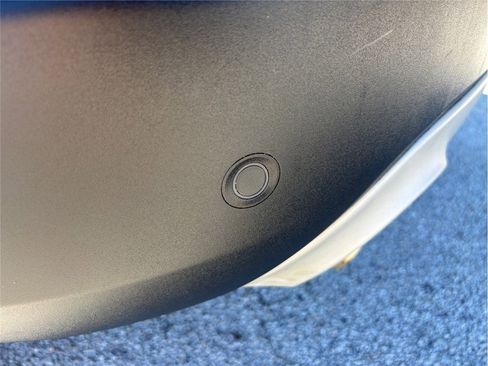 Used 2021 Ford Escape SEL image 15