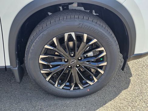 New 2026 Nissan Rogue Dark Armor AWD/4WD image 29