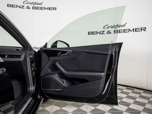 Used 2022 Audi A5 2.0T Premium Plus w/ Premium Plus image 17