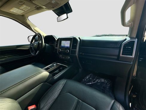 Used 2021 Ford Expedition Max Platinum image 31