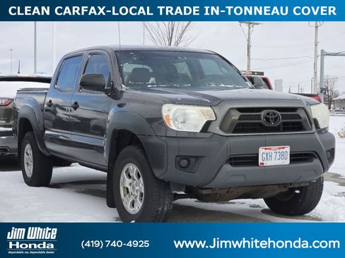 Used 2012 Toyota Tacoma PreRunner image 1