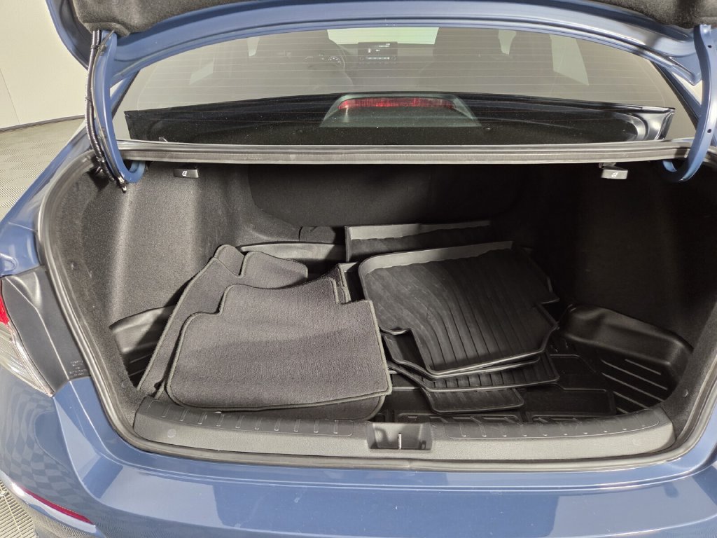 Used 2025 Honda Civic Sport image 25