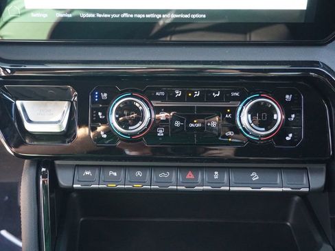 New 2026 GMC Sierra 1500 AT4 w/ Technology Package image 34