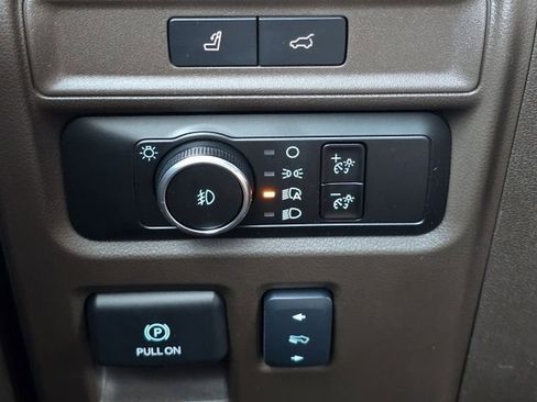 Used 2024 Ford Expedition King Ranch image 15