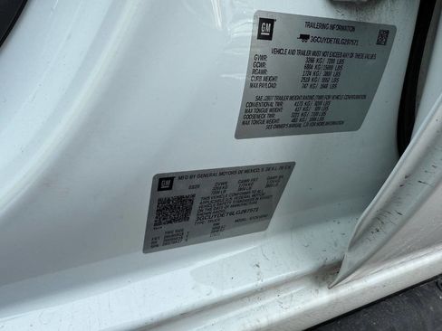 Used 2020 Chevrolet Silverado 1500 LT image 25