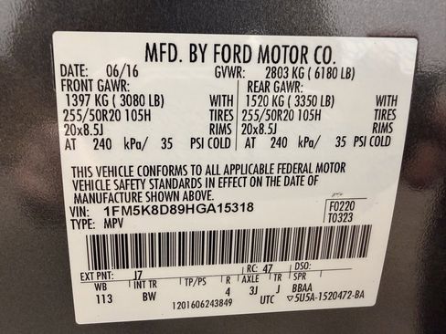 Used 2017 Ford Explorer XLT w/ Equipment Group 202A image 28