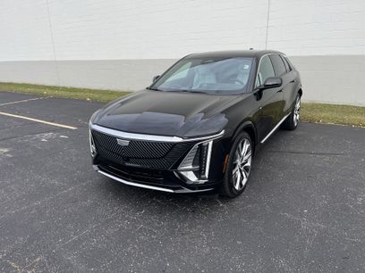 Used 2025 Cadillac Lyriq Luxury w/ LPO, Floor Liner Package