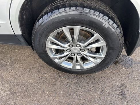 Used 2020 Cadillac XT5 Premium Luxury w/ LPO, Floor Liner Package image 47