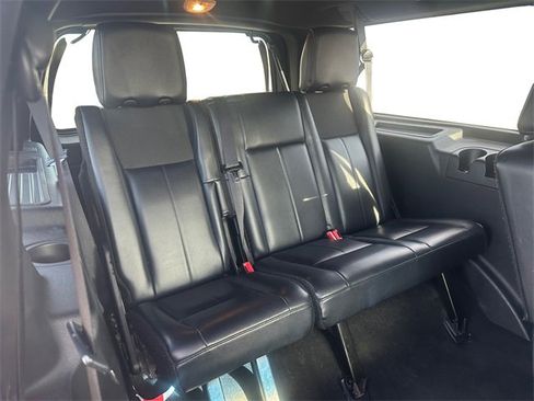 Used 2017 Ford Expedition EL XLT w/ Equipment Group 202A image 18