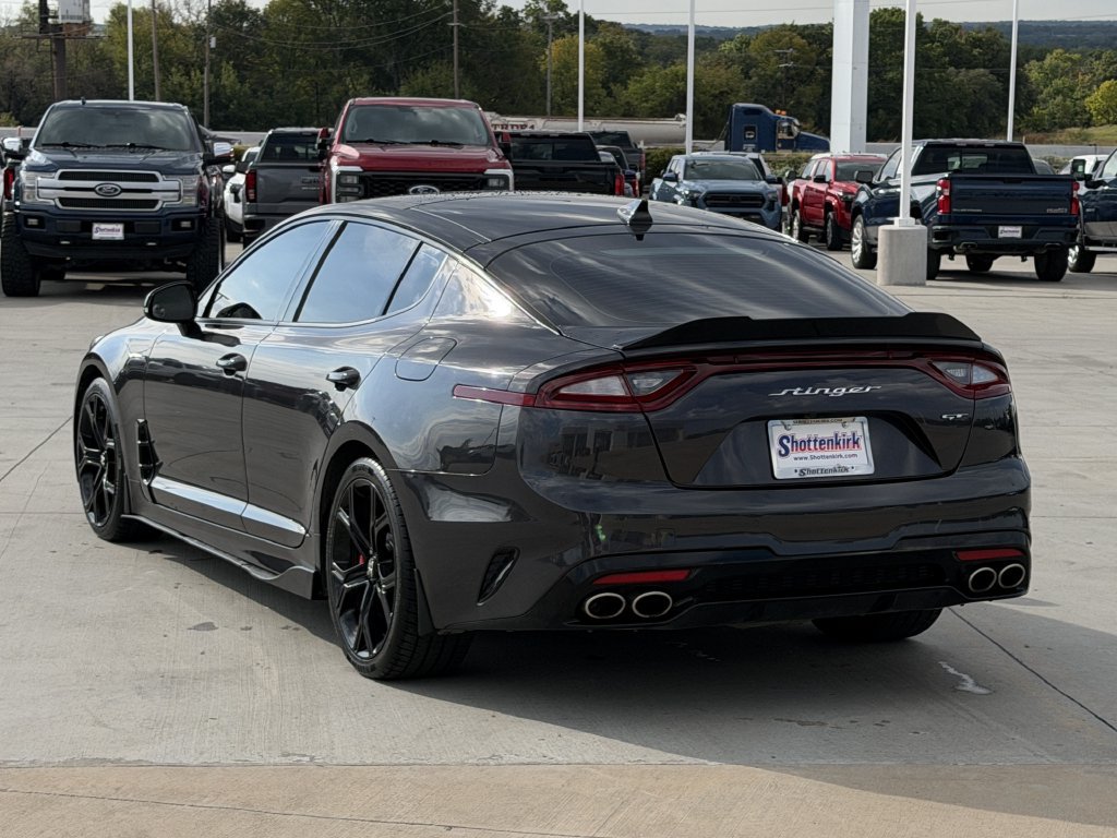 Used 2021 Kia Stinger GT1 RWD image 4
