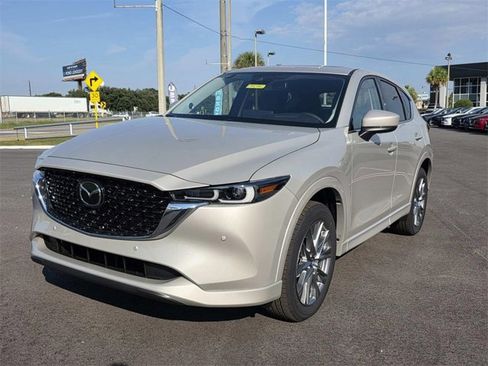 New 2025 MAZDA CX-5 AWD 2.5 S w/ Premium Plus Pkg image 4