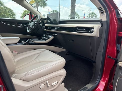Used 2021 Lincoln Nautilus FWD w/ Equipment Group 101A image 22