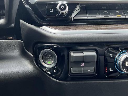 New 2026 GMC Sierra 1500 Elevation AWD/4WD image 21