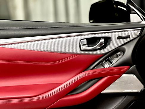 Used 2019 INFINITI Q60 Red Sport 400 w/ Proactive Package image 31