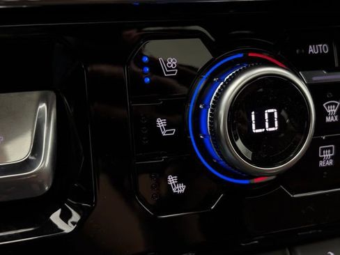 New 2026 GMC Sierra 2500 Denali Ultimate image 6